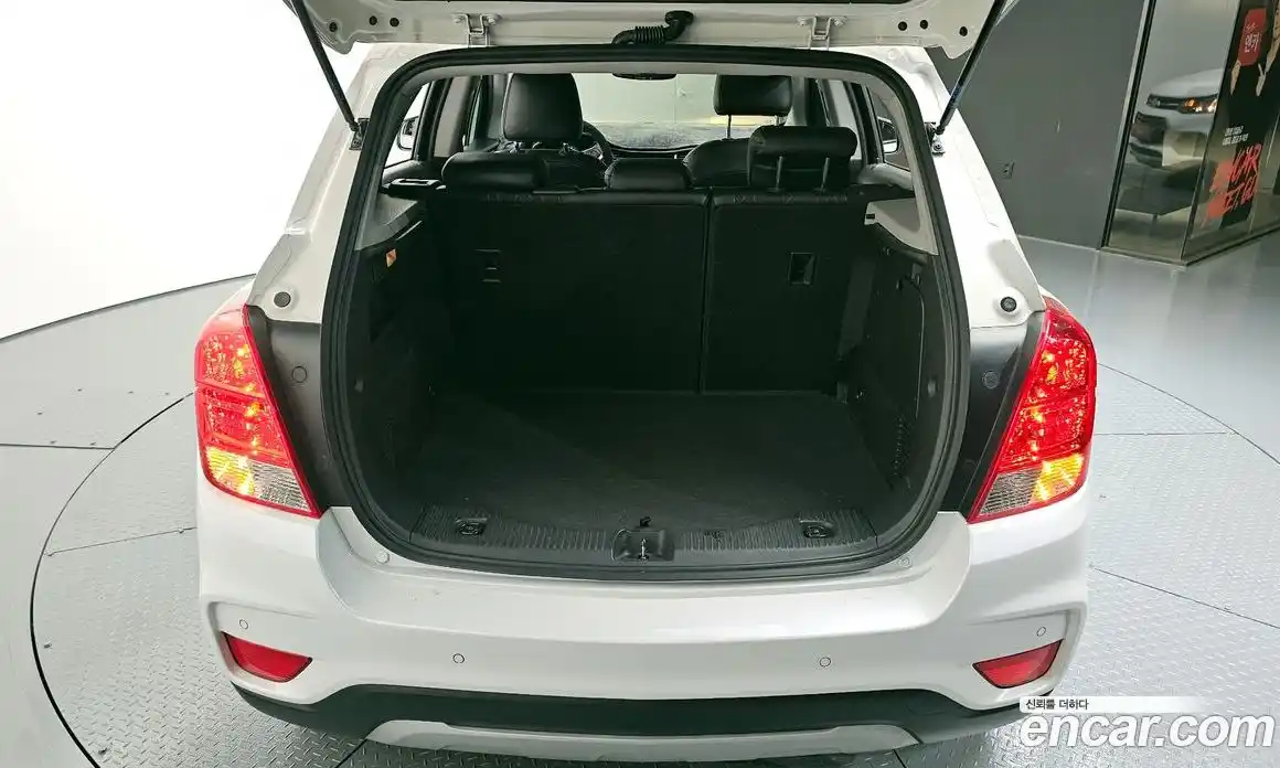 Chevrolet Trax 2016 1.6 гидро в Москве № 2053653, фото 26