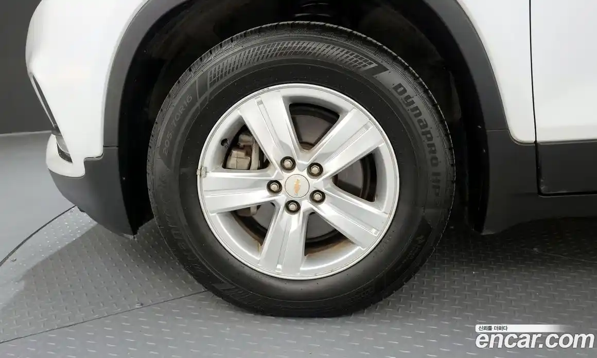 Chevrolet Trax 2016 1.6 гидро в Москве № 2053653, фото 5