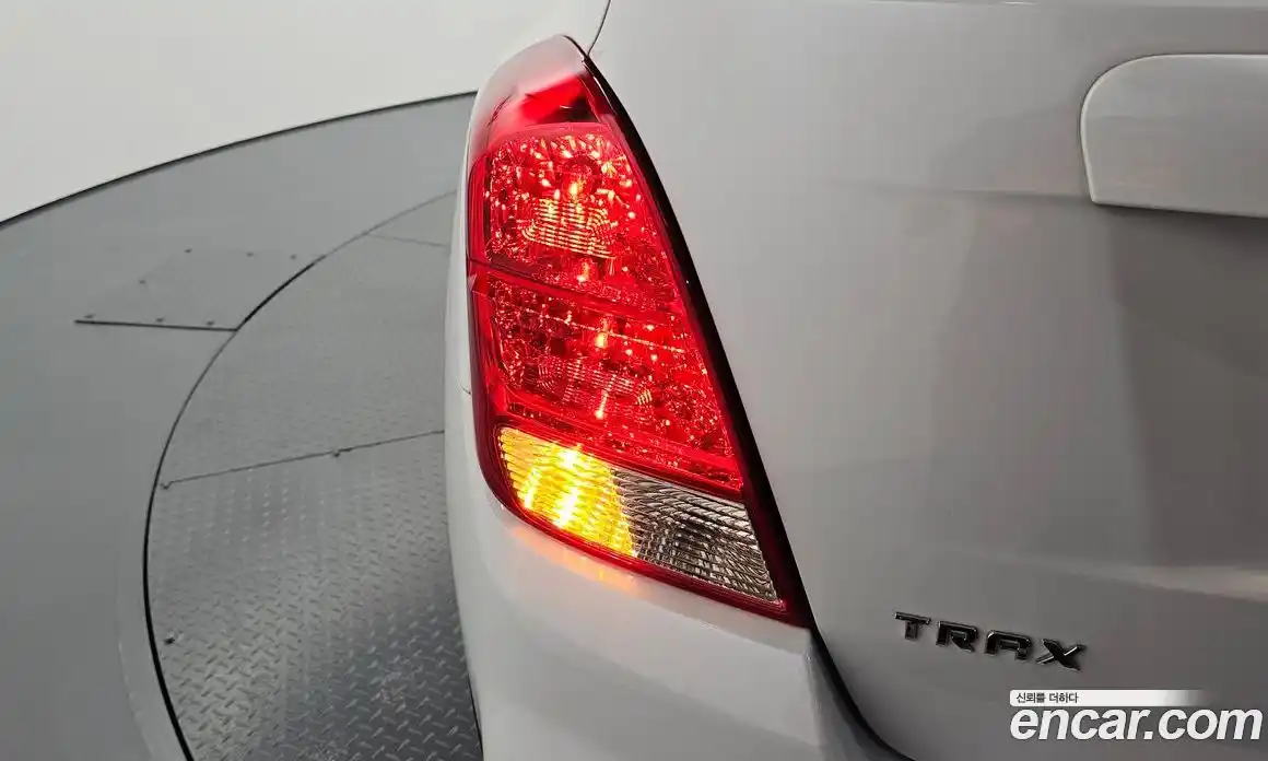 Chevrolet Trax 2016 1.6 гидро в Москве № 2053653, фото 9