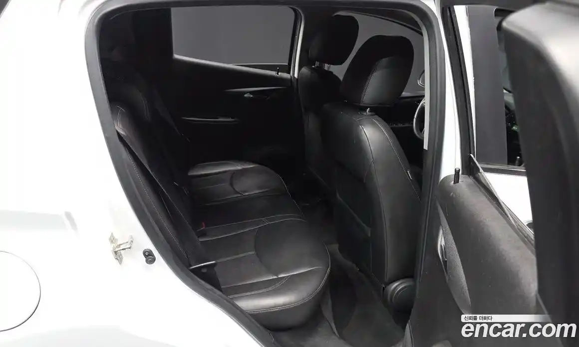 Chevrolet Spark 2015 1.0 гидро в Москве № 2053684, фото 12