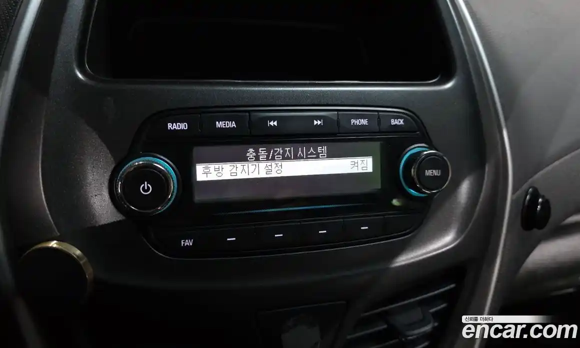 Chevrolet Spark 2015 1.0 гидро в Москве № 2053684, фото 17