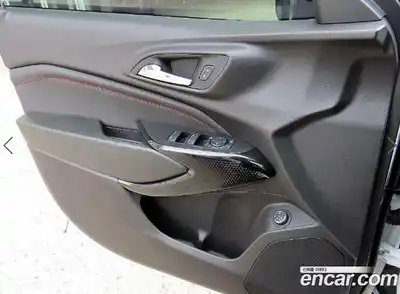 Chevrolet Trax 2023 1.2 гидро в Москве № 2053700, миниатюра 11