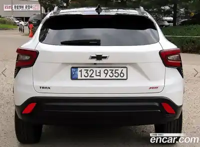 Chevrolet Trax 2023 1.2 гидро в Москве № 2053700, миниатюра 4