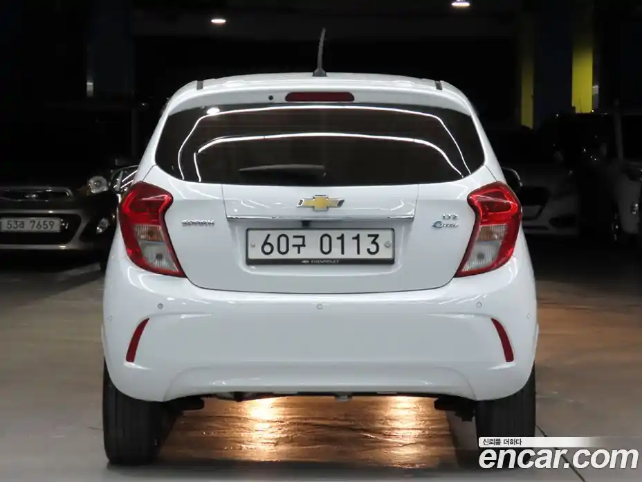 Chevrolet Spark 2016 1.0 гидро в Москве № 2053745, фото 4