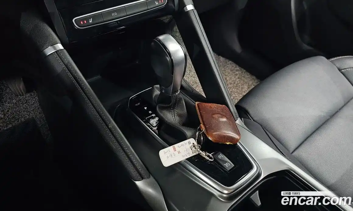 Renault QM6 2018 2.0 гидро в Москве № 2053950, фото 9
