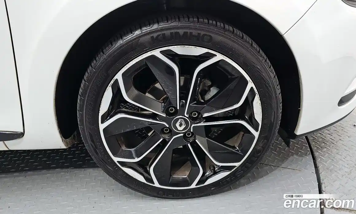 Renault Cilo 2019 1.5 гидро в Москве № 2054033, фото 7