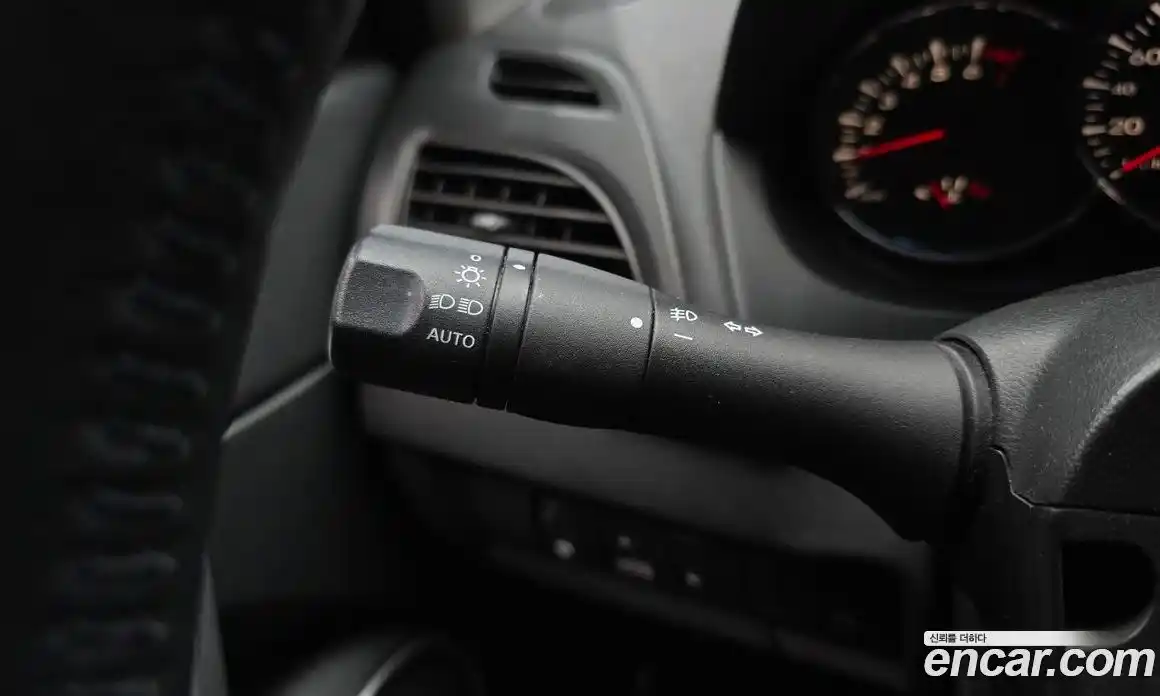 Renault SM3 2010 1.6 гидро в Москве № 2054048, фото 19