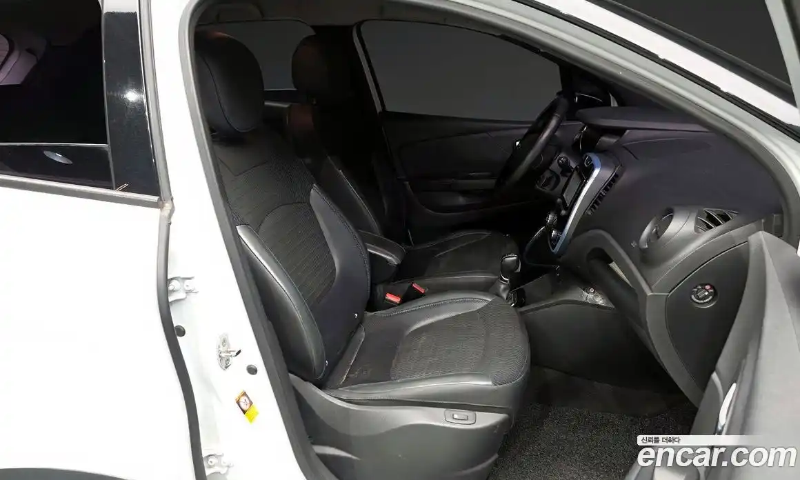 Renault QM3 2017 1.5 гидро в Москве № 2054120, фото 16