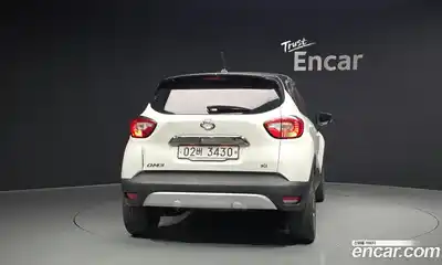 Renault QM3 2017 1.5 гидро в Москве № 2054120, миниатюра 4