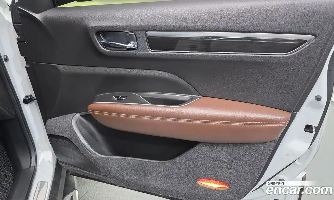 Renault QM6 2017 2.0 гидро в Москве № 2054150, фото 15
