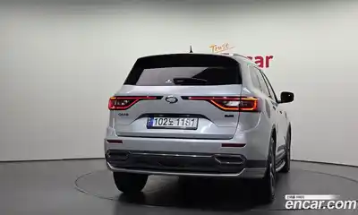 Renault QM6 2017 2.0 гидро в Москве № 2054150, миниатюра 4