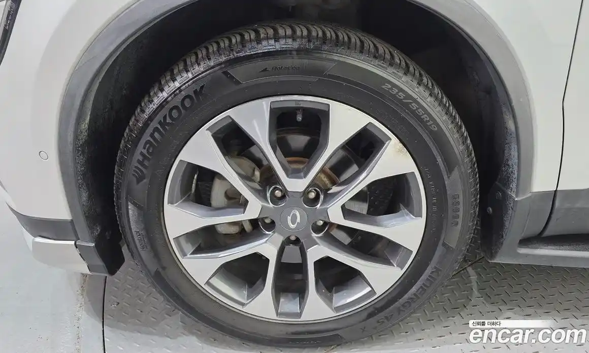 Renault QM6 2017 2.0 гидро в Москве № 2054150, фото 5