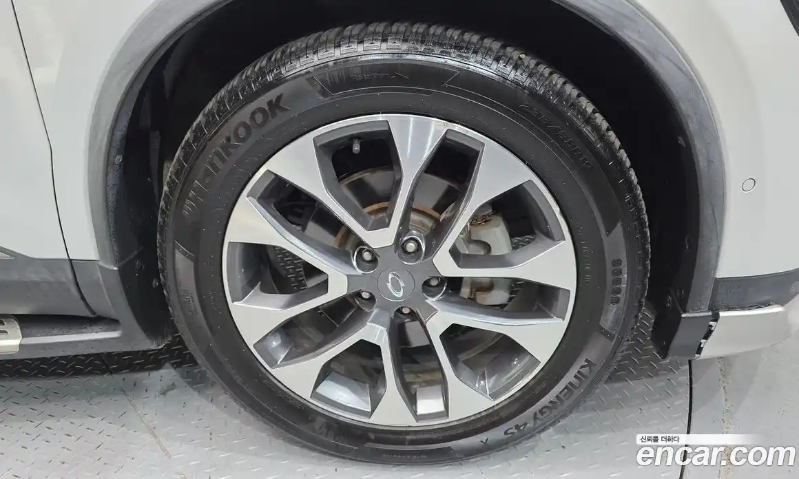 Renault QM6 2017 2.0 гидро в Москве № 2054150, фото 7