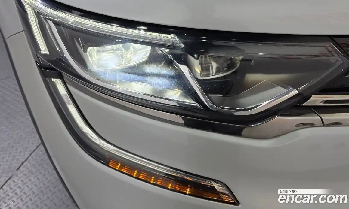 Renault QM6 2017 2.0 гидро в Москве № 2054150, фото 8