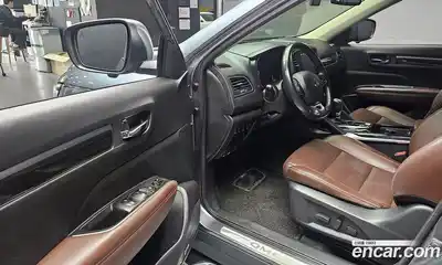 Renault QM6 2018 2.0 гидро в Москве № 2054173, миниатюра 10