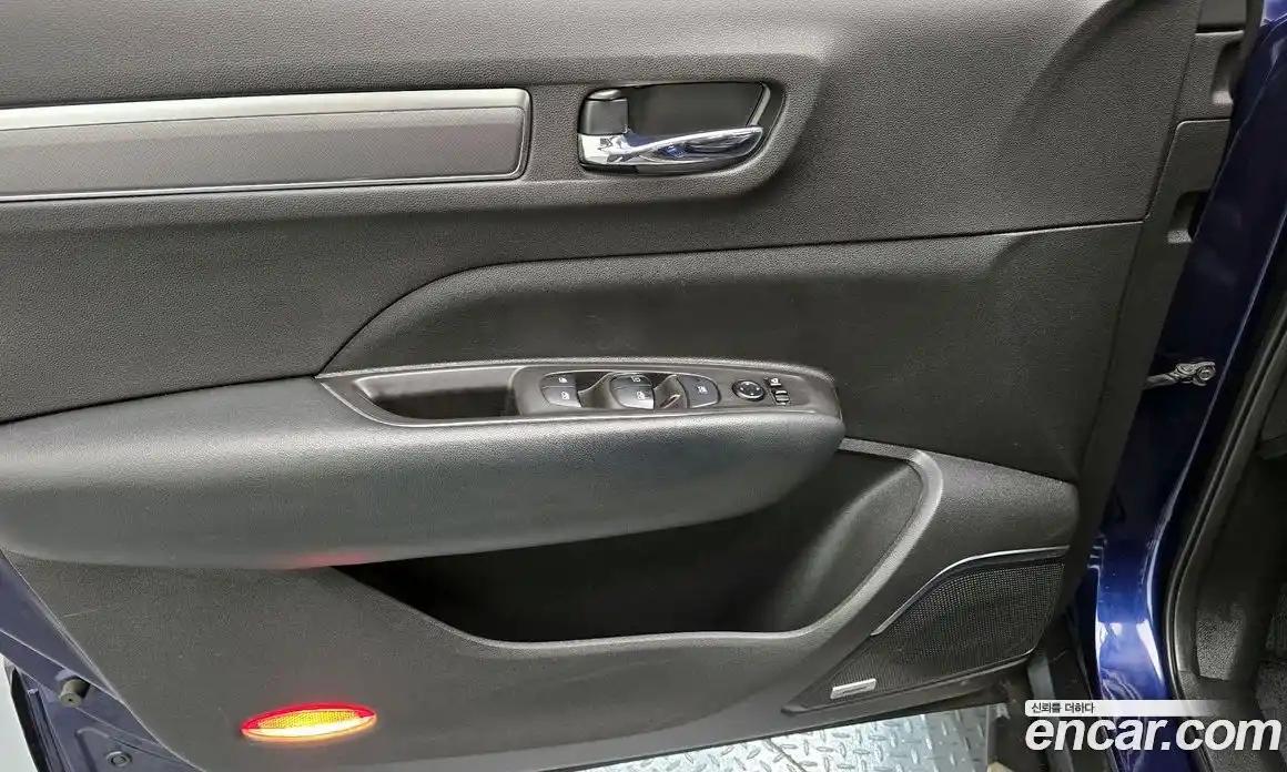 Renault QM6 2017 2.0 гидро в Москве № 2054244, фото 14