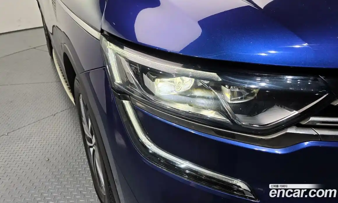 Renault QM6 2017 2.0 гидро в Москве № 2054244, фото 8
