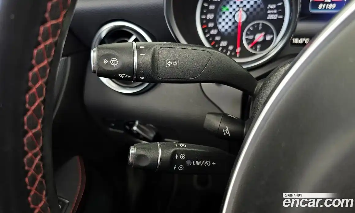 Mercedes-Benz SLC-Class 2017 2.0 гидро в Москве № 2054516, фото 13