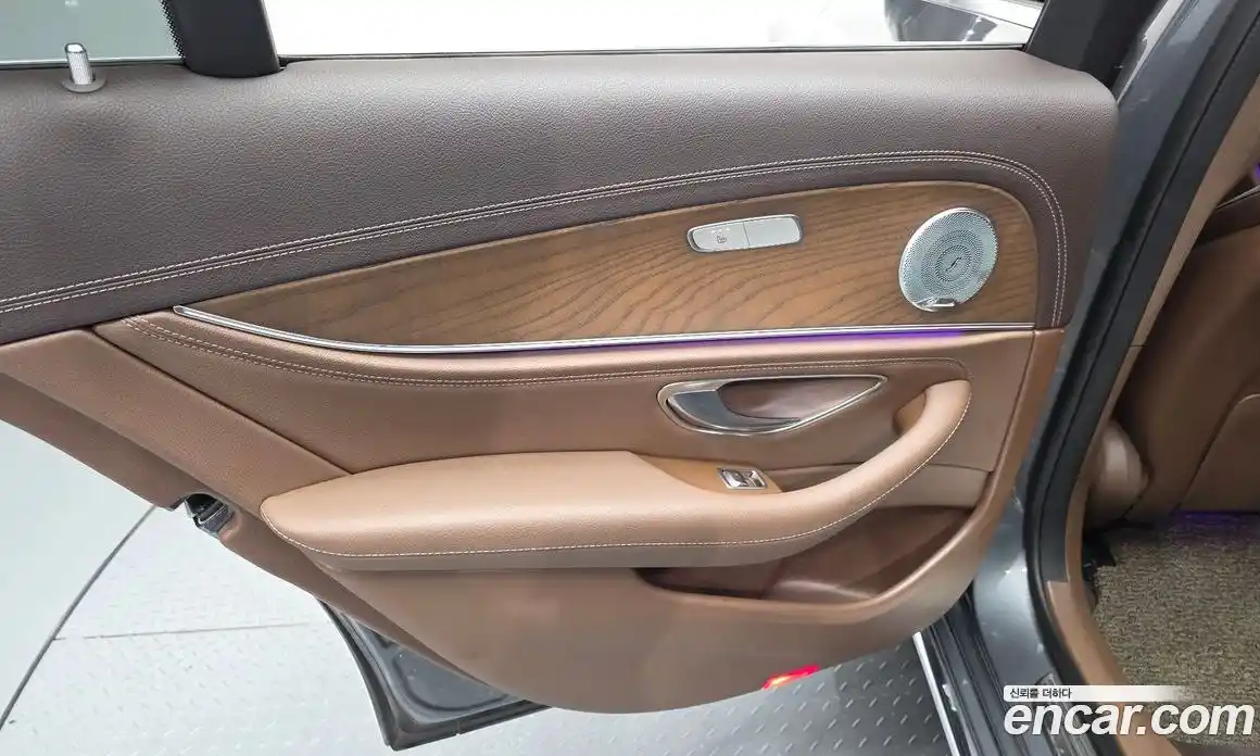 Mercedes-Benz E-Class 2019 1.9 гидро в Москве № 2054541, фото 15