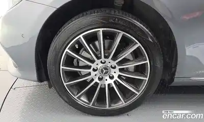 Mercedes-Benz E-Class 2019 1.9 гидро в Москве № 2054541, миниатюра 5