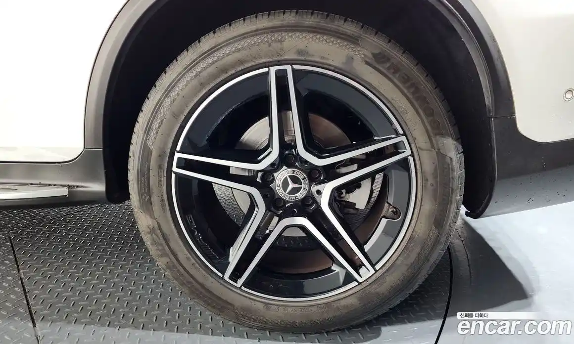 Mercedes-Benz GLC-Class 2020 2.0 гидро в Москве № 2054599, фото 7