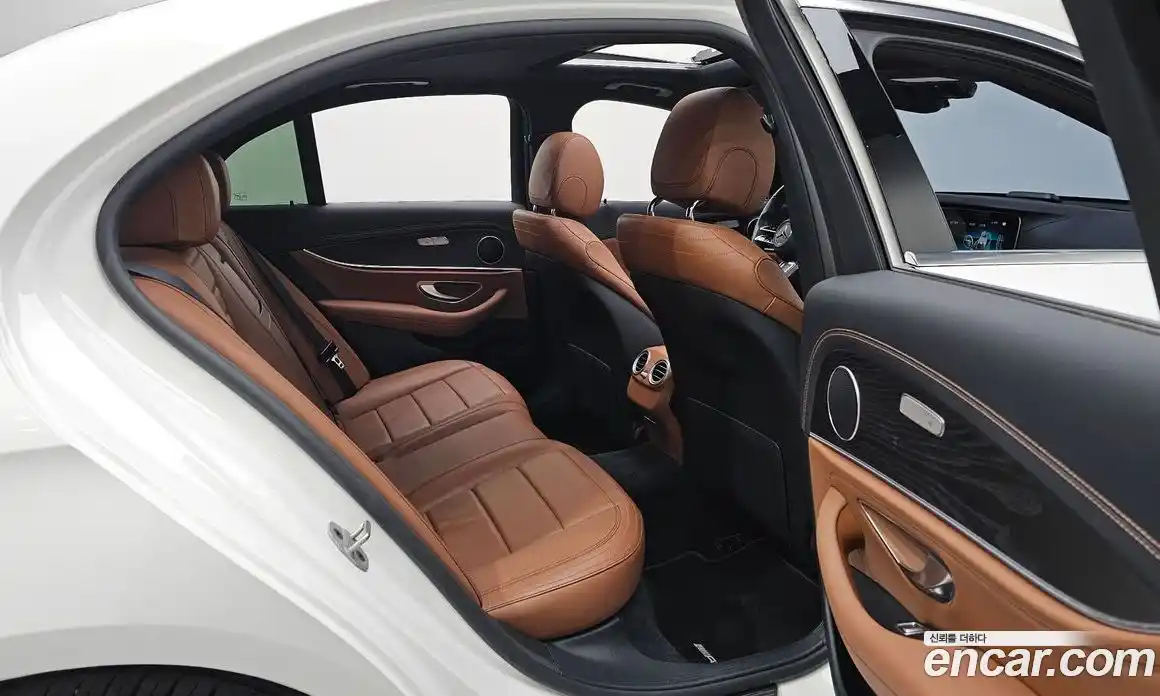 Mercedes-Benz E-Class 2021 1.9 гидро в Москве № 2054772, фото 17