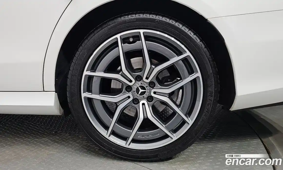 Mercedes-Benz E-Class 2021 1.9 гидро в Москве № 2054772, фото 4