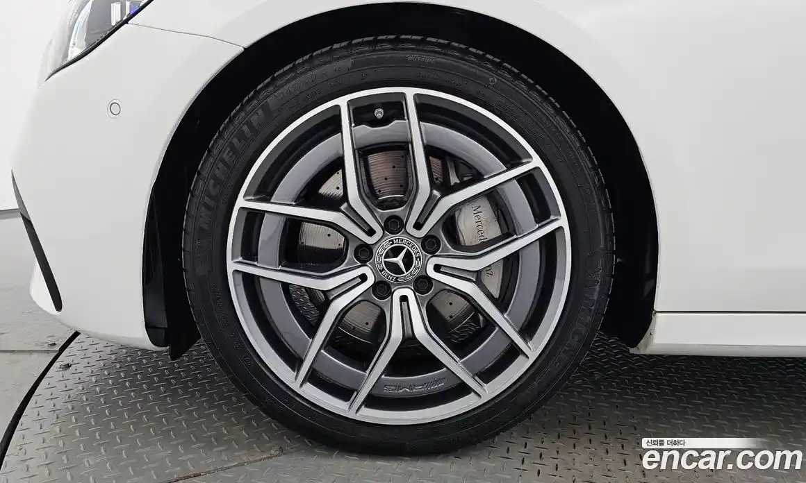 Mercedes-Benz E-Class 2021 1.9 гидро в Москве № 2054772, фото 6
