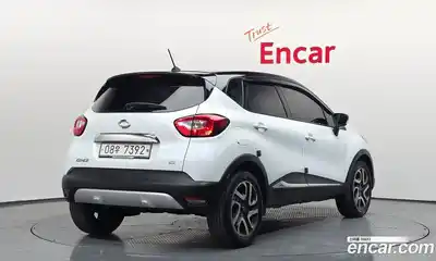 Renault QM3 2017 1.5 гидро в Москве № 2054964, миниатюра 2