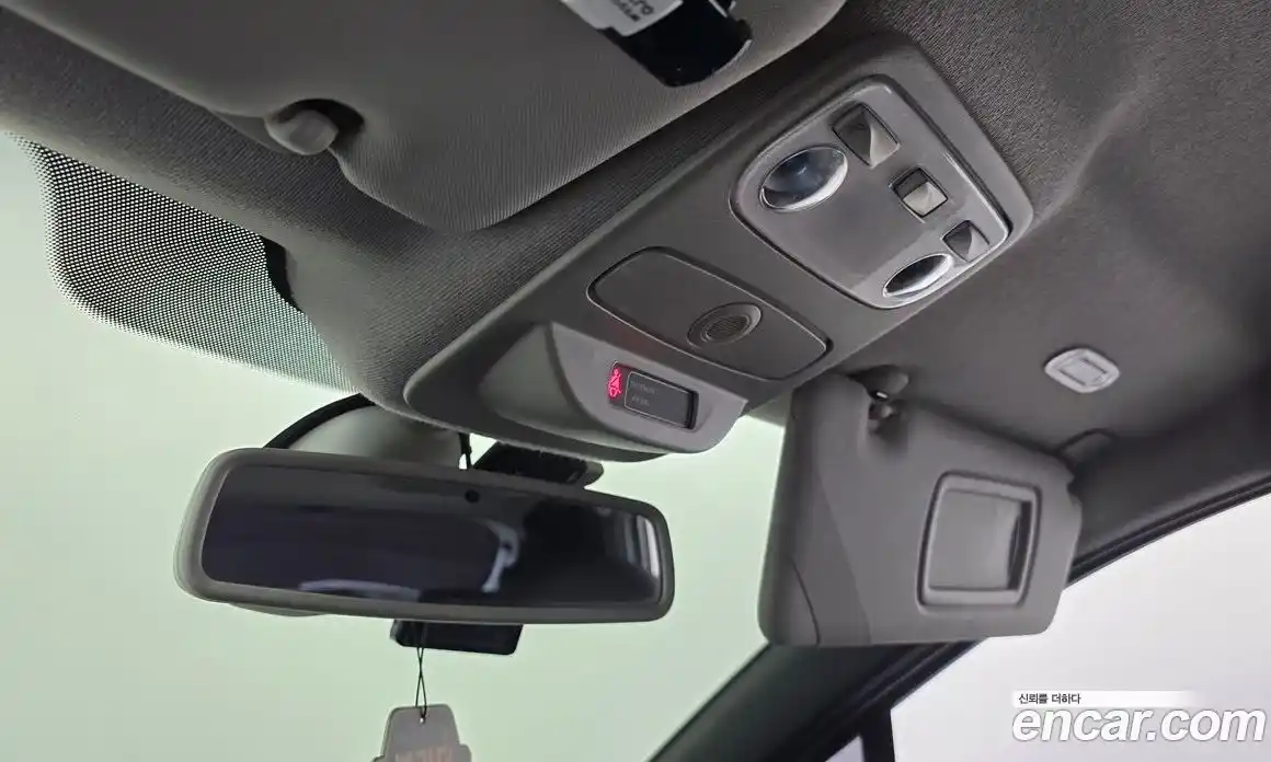 Renault QM3 2017 1.5 гидро в Москве № 2054964, фото 25