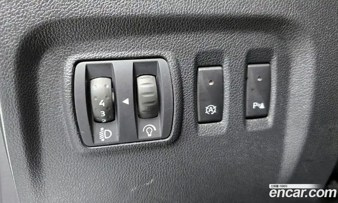 Renault QM3 2017 1.5 гидро в Москве № 2054964, фото 29