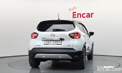 Renault QM3 2017 1.5 гидро в Москве № 2054964, миниатюра 4