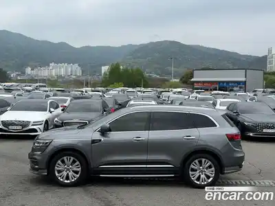 Renault QM6 2021 2.0 гидро в Москве № 2056052, миниатюра 4