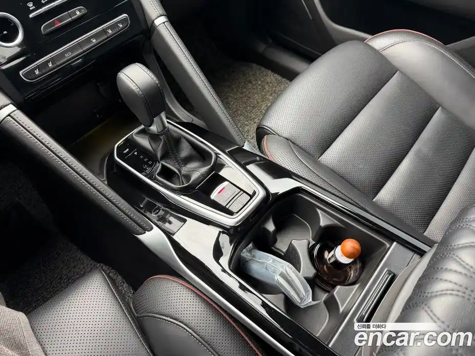 Renault QM6 2021 2.0 гидро в Москве № 2056052, фото 10