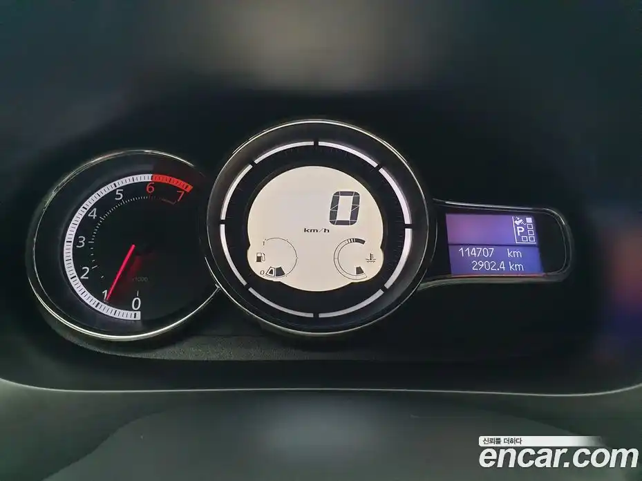 Renault SM3 2016 1.6 гидро в Москве № 2056177, фото 16