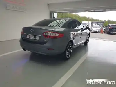 Renault SM3 2016 1.6 гидро в Москве № 2056177, миниатюра 5