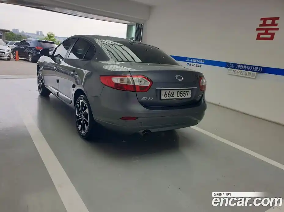 Renault SM3 2016 1.6 гидро в Москве № 2056177, фото 6