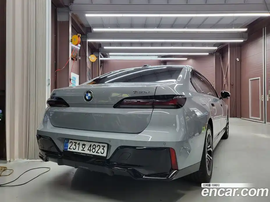 BMW 7-Series 2025 3.0 гидро в Москве № 2056276, фото 7