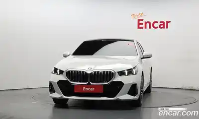 BMW 5-Series 2025 2.0 гидро в Москве № 2056278, миниатюра 3