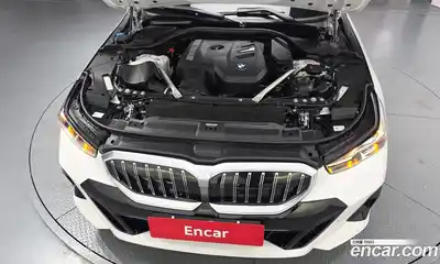 BMW 5-Series 2025 2.0 гидро в Москве № 2056278, миниатюра 6