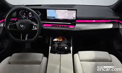 BMW 5-Series 2025 2.0 гидро в Москве № 2056278, миниатюра 10