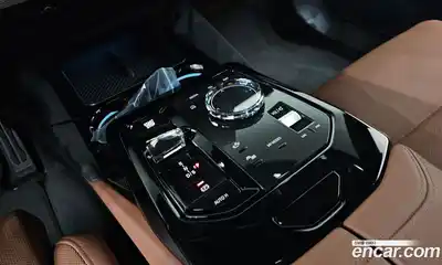 BMW 5-Series 2025 2.0 гидро в Москве № 2056375, миниатюра 9