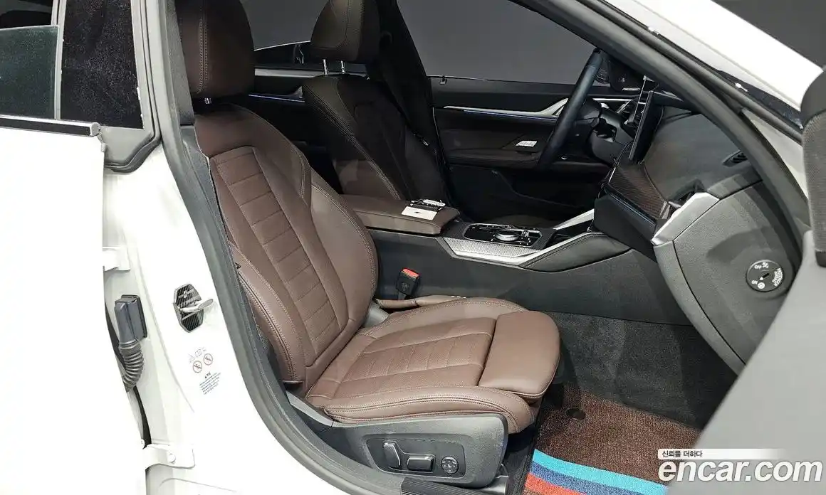 BMW i4 2024 0.2 гидро в Москве № 2056435, фото 17