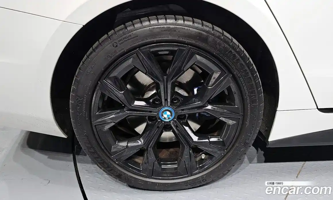 BMW i4 2024 0.2 гидро в Москве № 2056435, фото 5