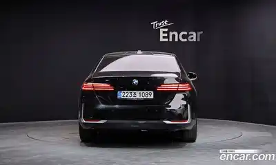 BMW 5-Series 2024 2.0 гидро в Москве № 2056547, миниатюра 4