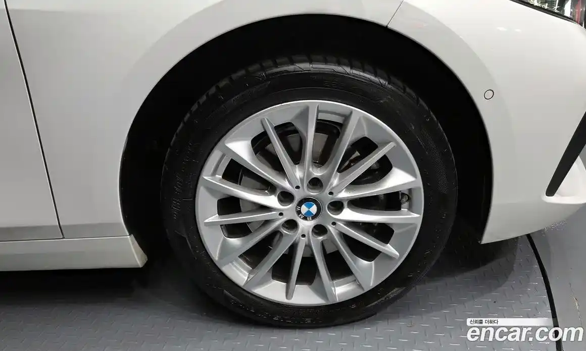 BMW 1-Series 2020 2.0 гидро в Москве № 2056552, фото 7