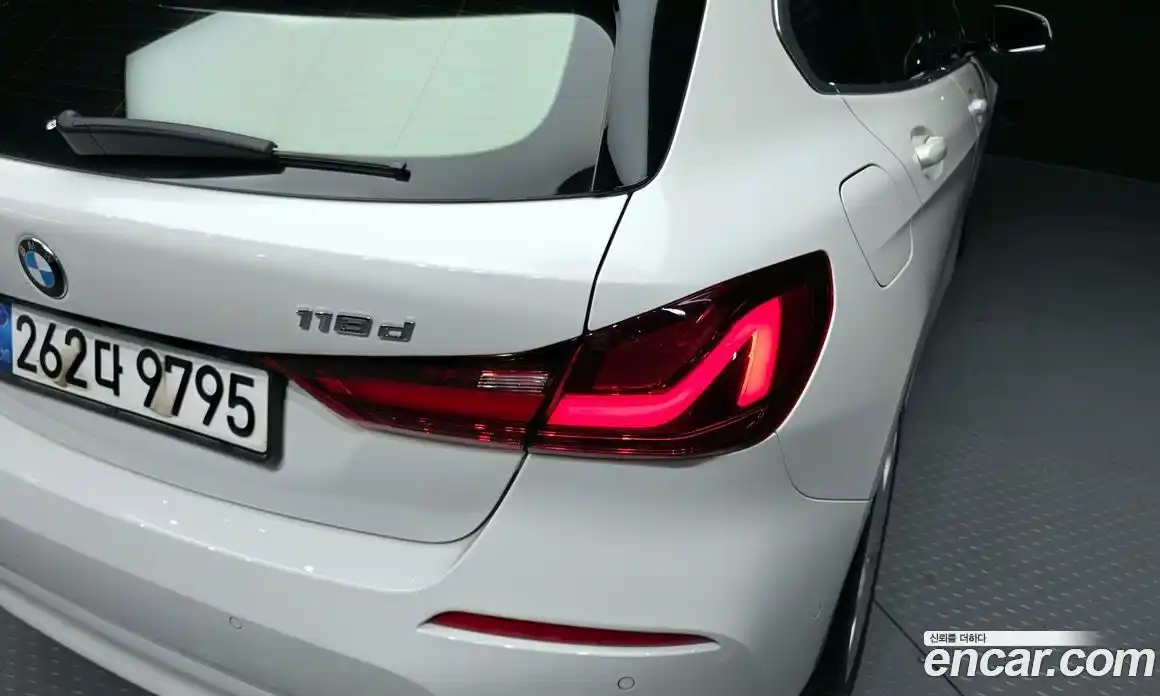 BMW 1-Series 2020 2.0 гидро в Москве № 2056552, фото 9