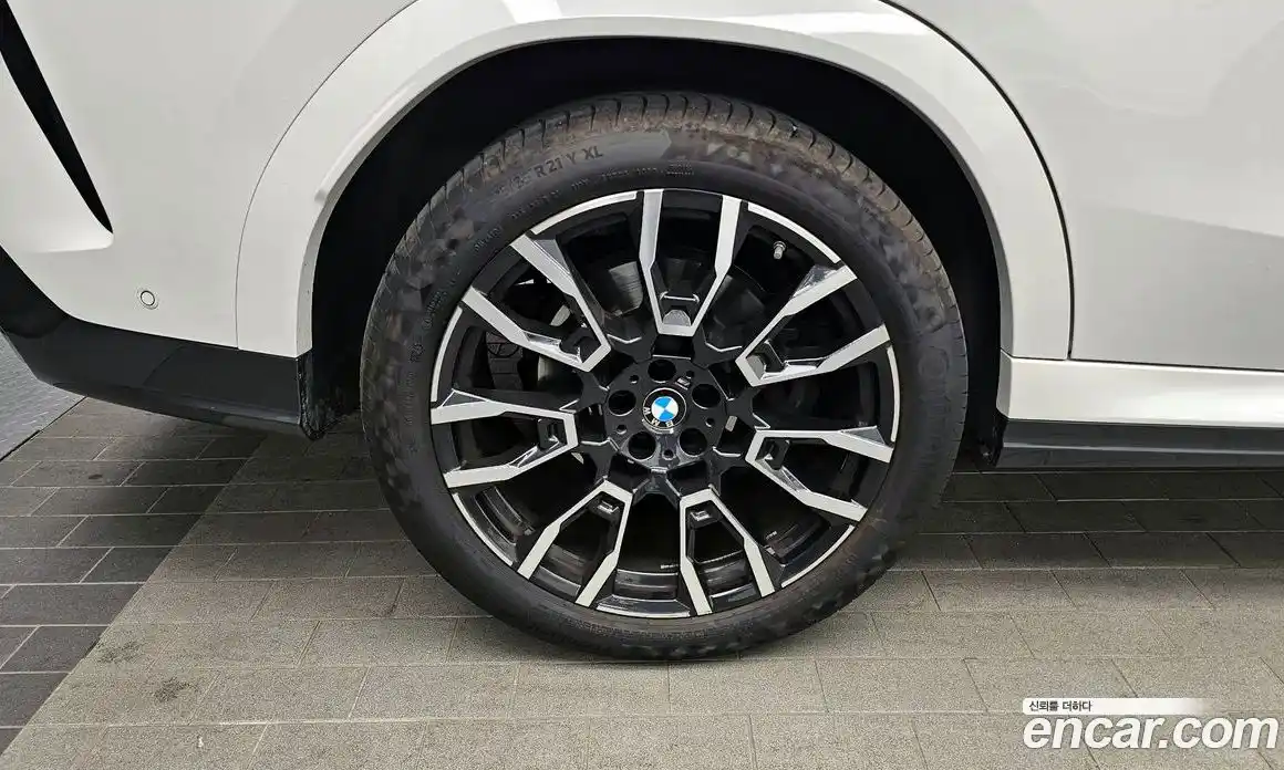 BMW X6 2024 3.0 гидро в Москве № 2056554, фото 5