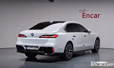 BMW 7-Series, 2023