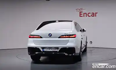 BMW 7-Series 2023 3.0 гидро в Москве № 2056579, миниатюра 3